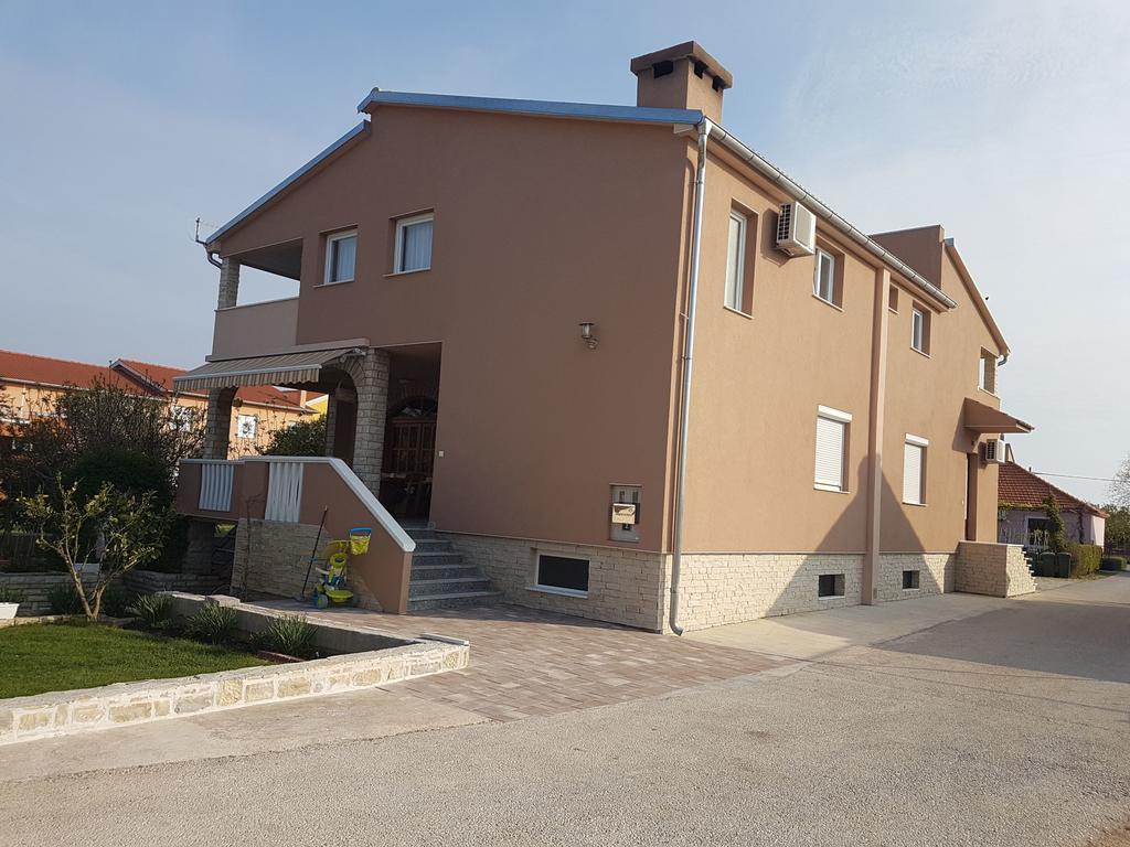 Apartment Fabijana Биоград на Мору Екстериор снимка
